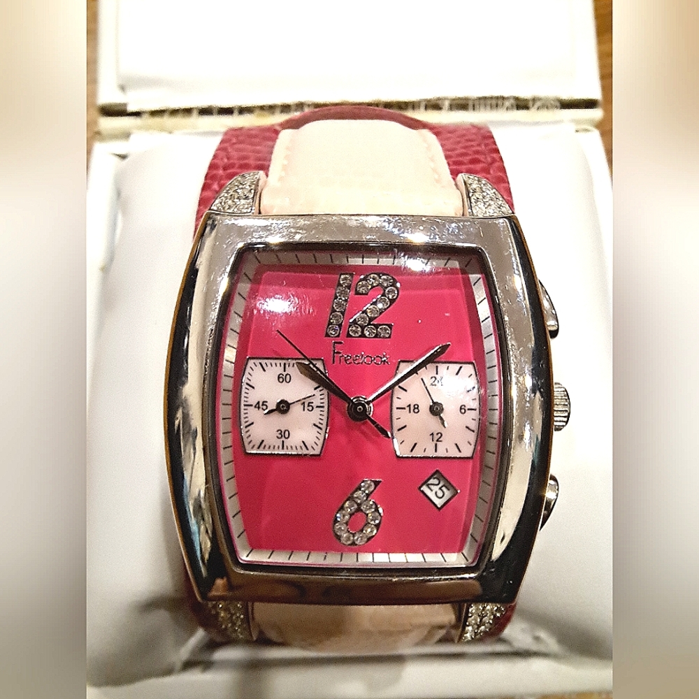 Extremely rare FREELOOK discontinued pink women's watch